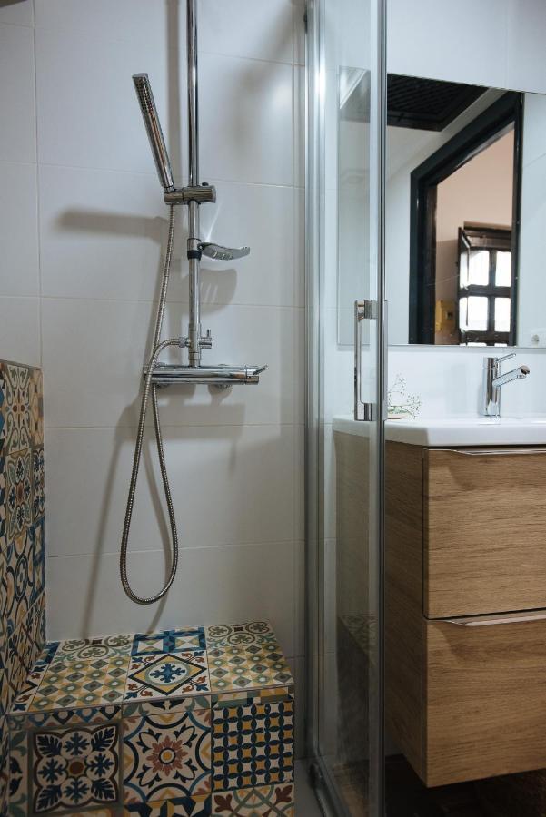 Apartamento Aitana'S Retreat With Charming Garden Sevilla Exterior foto