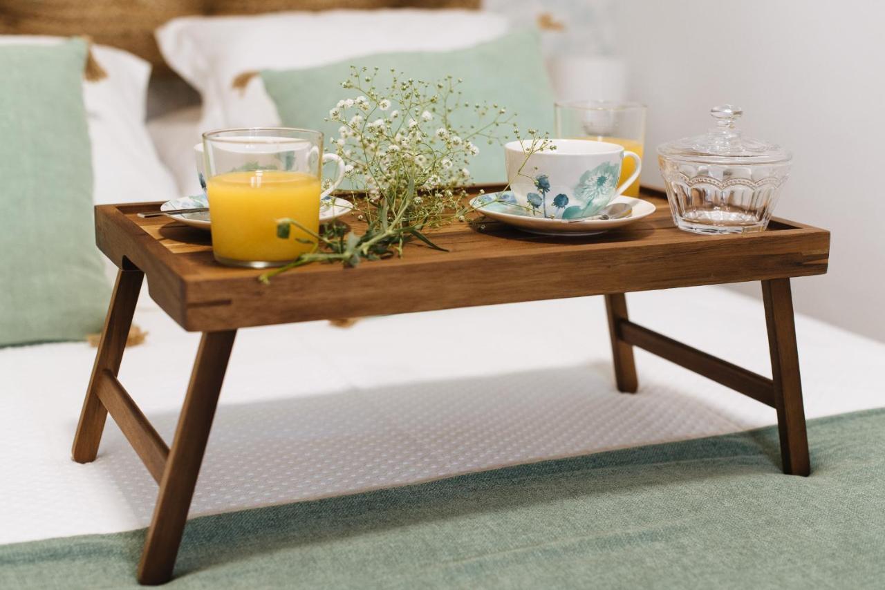 Apartamento Aitana'S Retreat With Charming Garden Sevilla Exterior foto