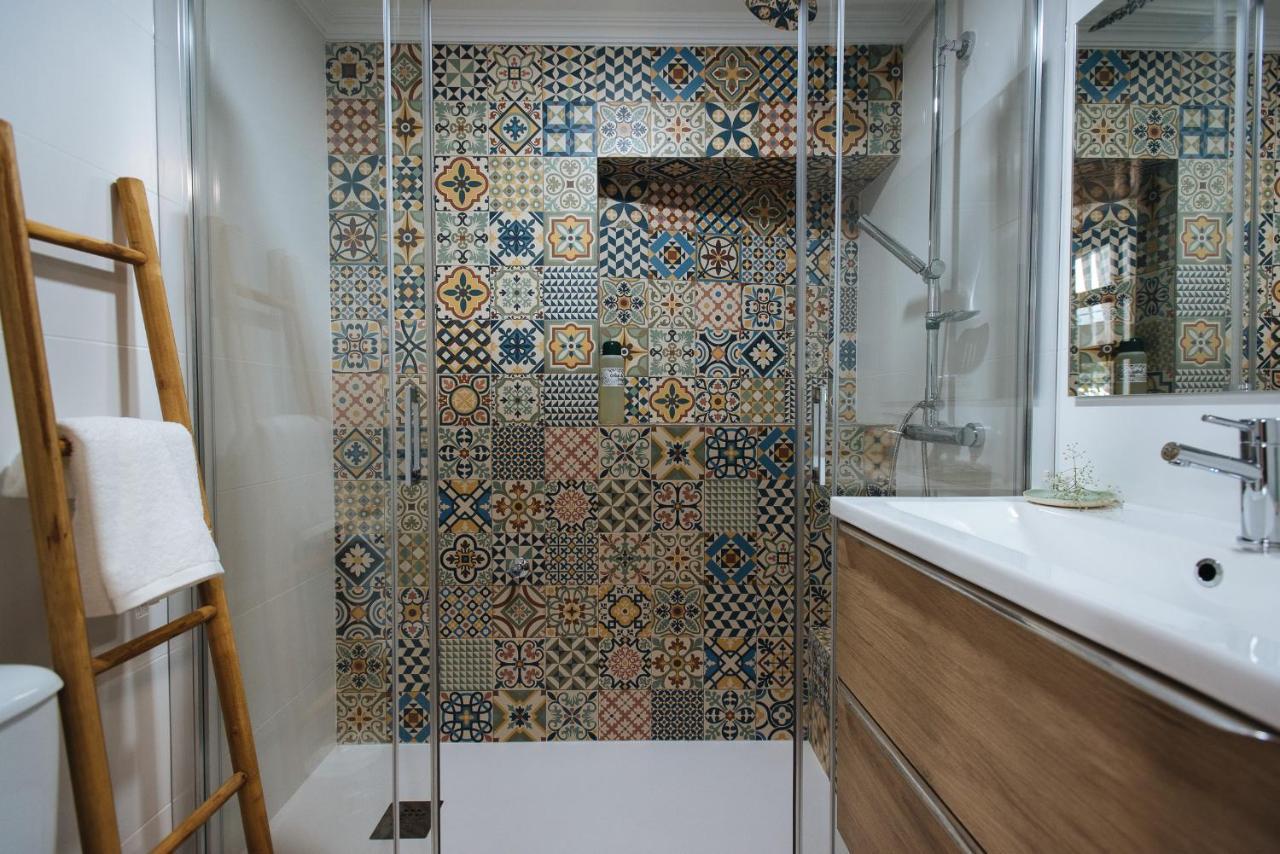 Apartamento Aitana'S Retreat With Charming Garden Sevilla Exterior foto